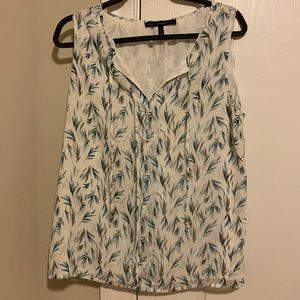 White House Black Market sleeveless blouse, size 12. EUC Smoke free home